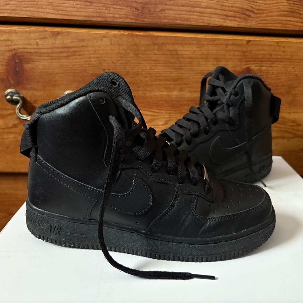 Nike Air Force 1 High Top Black Sneakers